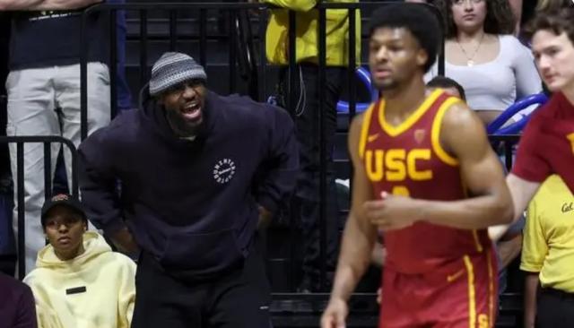 咪咕体育-挟太子以令詹姆斯?曝多支球队愿意选中布朗尼