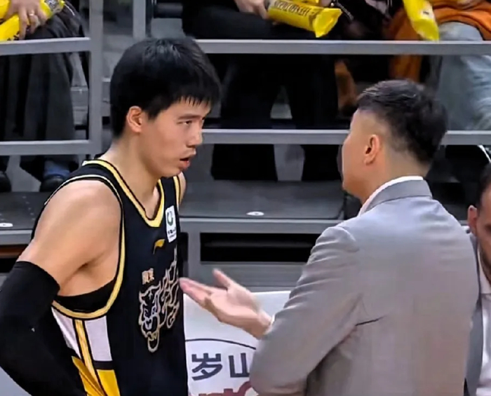 咪咕官网-焦泊乔会离开广东队吗？CBA名记进行了解答|杜锋|付政浩|广东男篮|沈梓捷|球队_新浪体育_新浪新闻